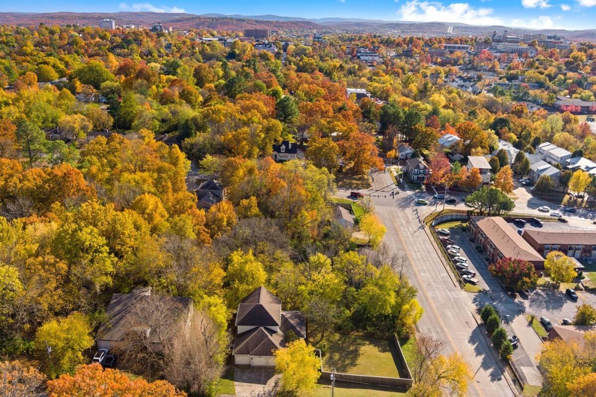 Fayettevilla -3 Min To The U Of A And Bike Trails Fayetteville Extérieur photo